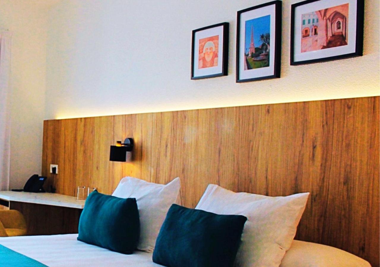 Alfons Hotel ซิวตาเดญา ภายนอก รูปภาพ